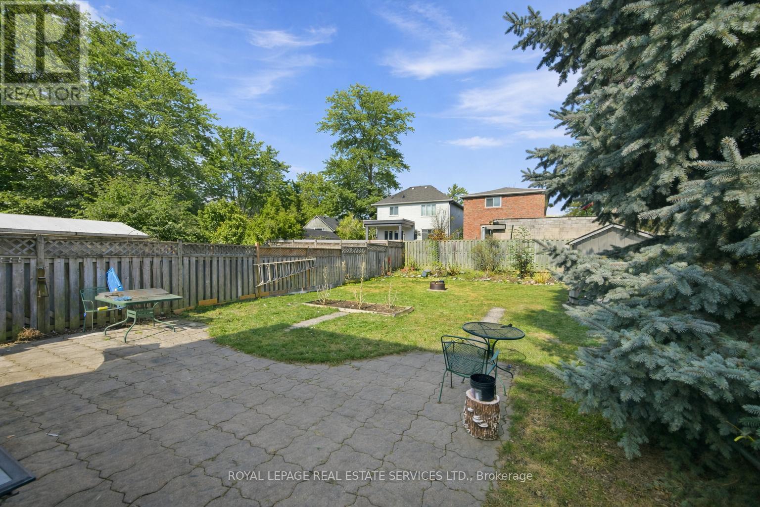 151 Westside Drive, Oakville (Co Central), Ontario  L6K 1P2 - Photo 25 - W12875570
