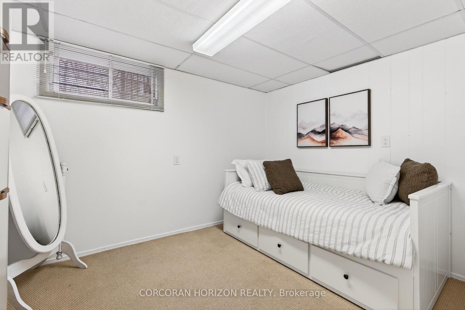 1260 Elgin Crescent, Oakville (Fa Falgarwood), Ontario  L6H 2J7 - Photo 28 - W12875592