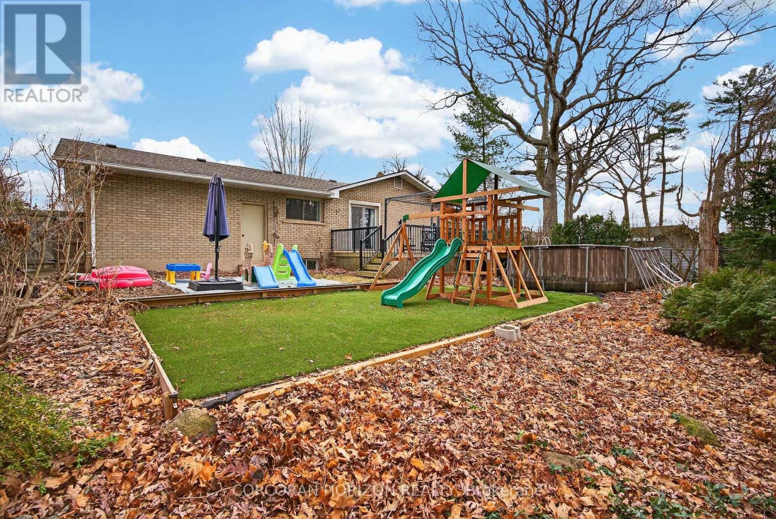 1260 Elgin Crescent, Oakville (Fa Falgarwood), Ontario  L6H 2J7 - Photo 29 - W12875592