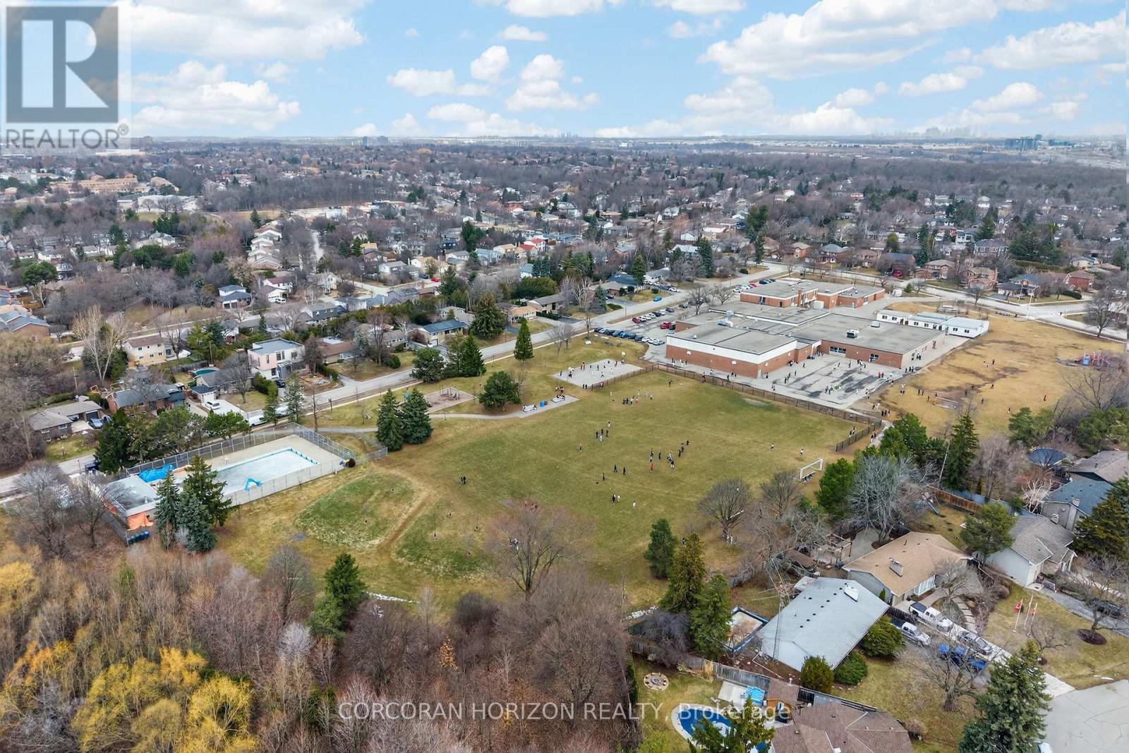 1260 Elgin Crescent, Oakville (Fa Falgarwood), Ontario  L6H 2J7 - Photo 40 - W12875592