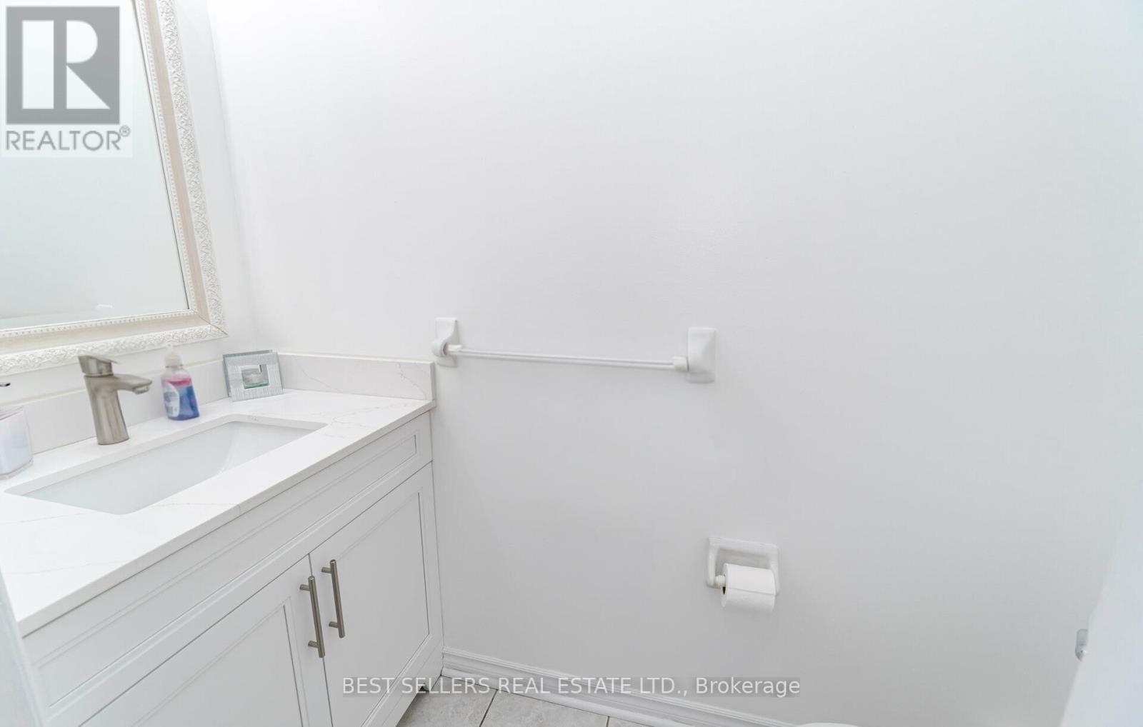 4 Beresford Crescent, Brampton (Bram East), Ontario  L6P 2M3 - Photo 17 - W12875594