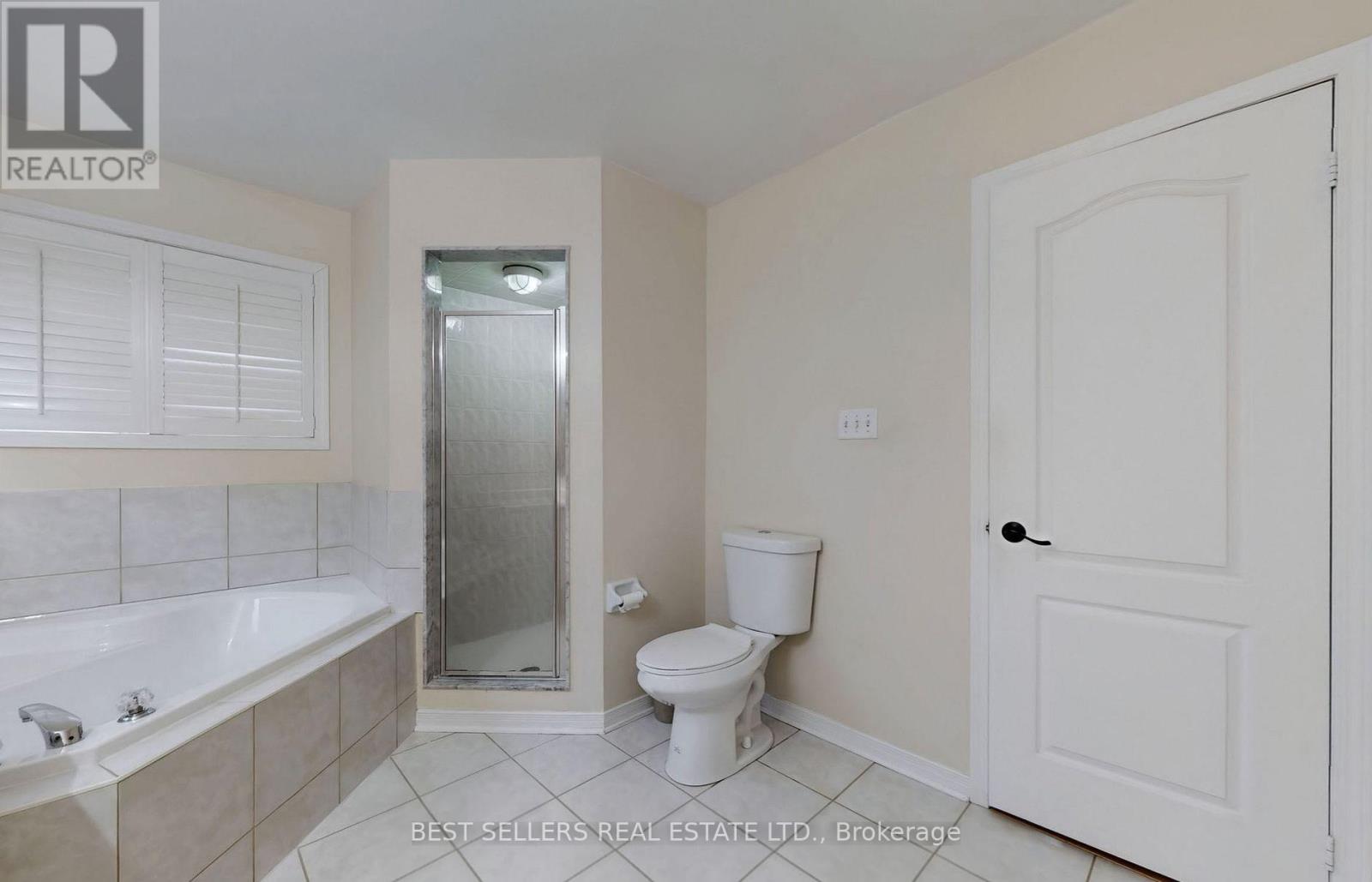 4 Beresford Crescent, Brampton (Bram East), Ontario  L6P 2M3 - Photo 24 - W12875594