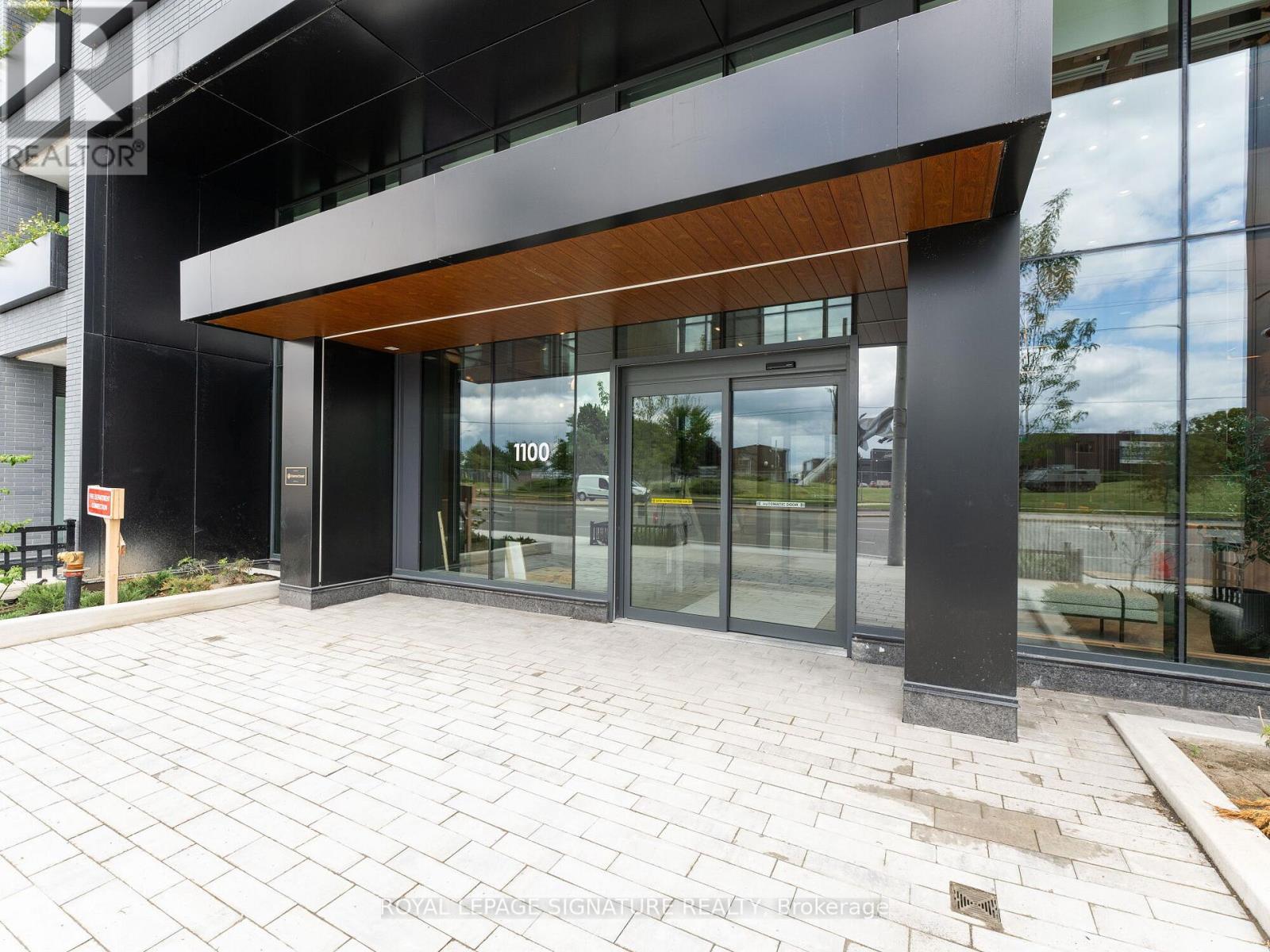 1021 - 1100 Sheppard Avenue W, Toronto (York University Heights), Ontario  M3J 0H1 - Photo 3 - W12875612