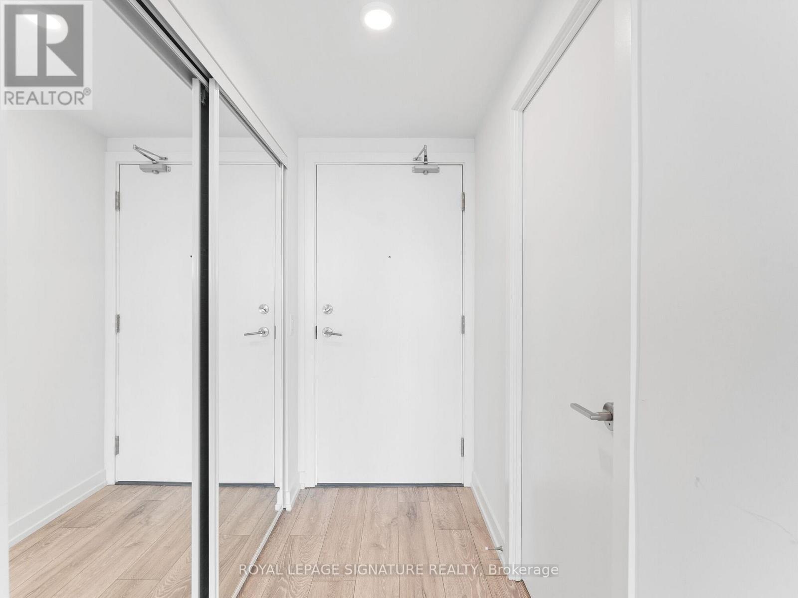 1021 - 1100 Sheppard Avenue W, Toronto (York University Heights), Ontario  M3J 0H1 - Photo 8 - W12875612