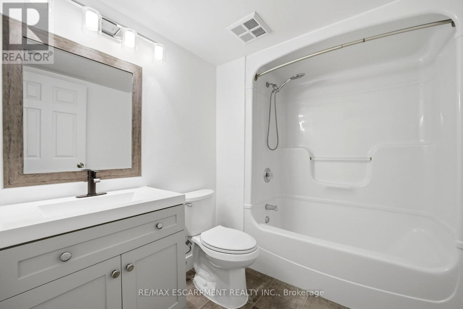 308 - 1411 Walkers Line, Burlington (Tansley), Ontario  L7M 4P5 - Photo 17 - W12875616