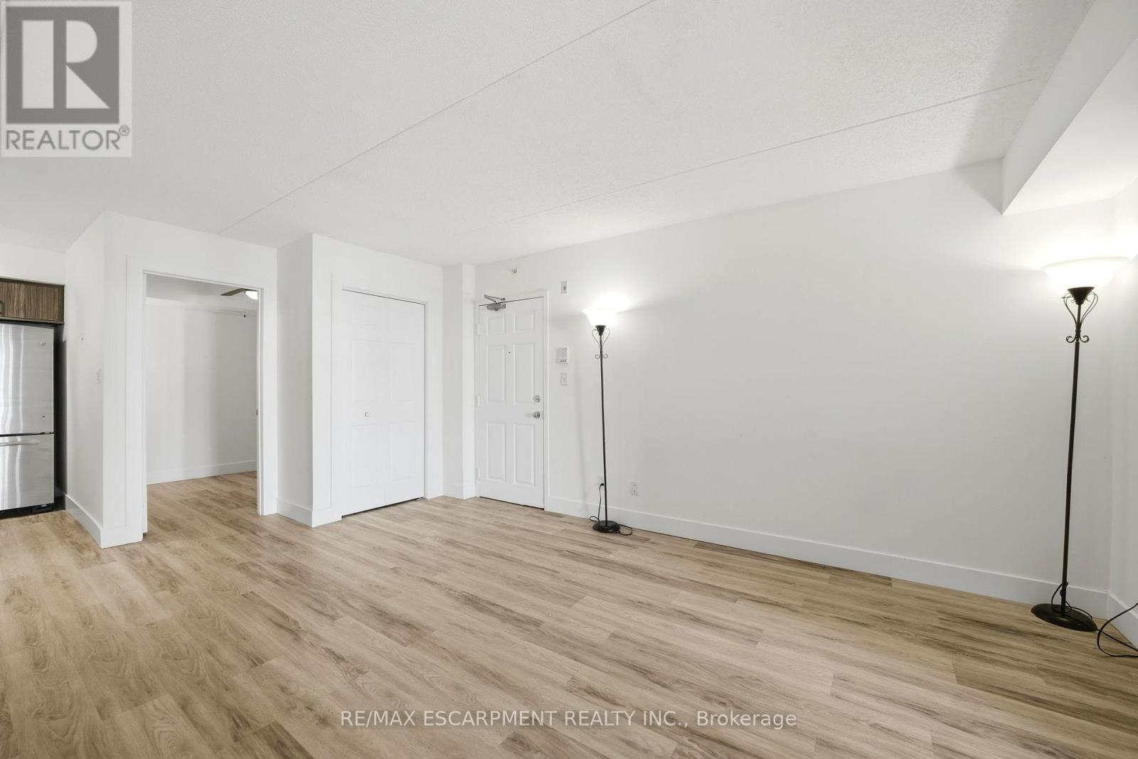 308 - 1411 Walkers Line, Burlington (Tansley), Ontario  L7M 4P5 - Photo 8 - W12875616