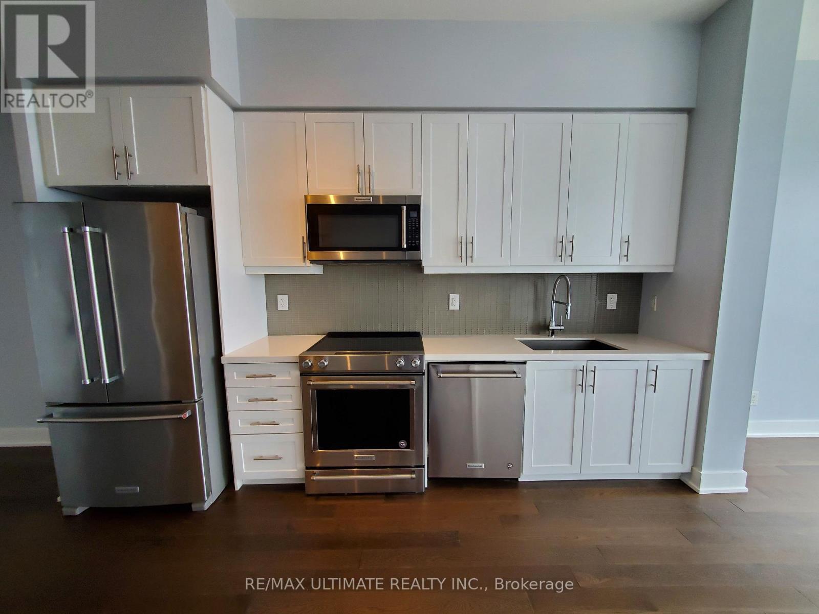 4801 - 4011 Brickstone Mews, Mississauga (City Centre), Ontario  L5B 0J8 - Photo 3 - W12875634