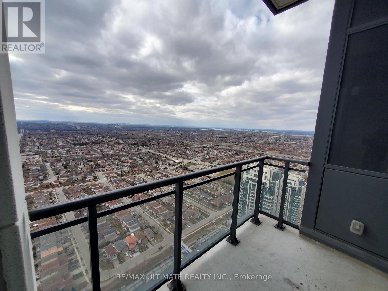 4801 - 4011 Brickstone Mews, Mississauga (City Centre), Ontario  L5B 0J8 - Photo 7 - W12875634