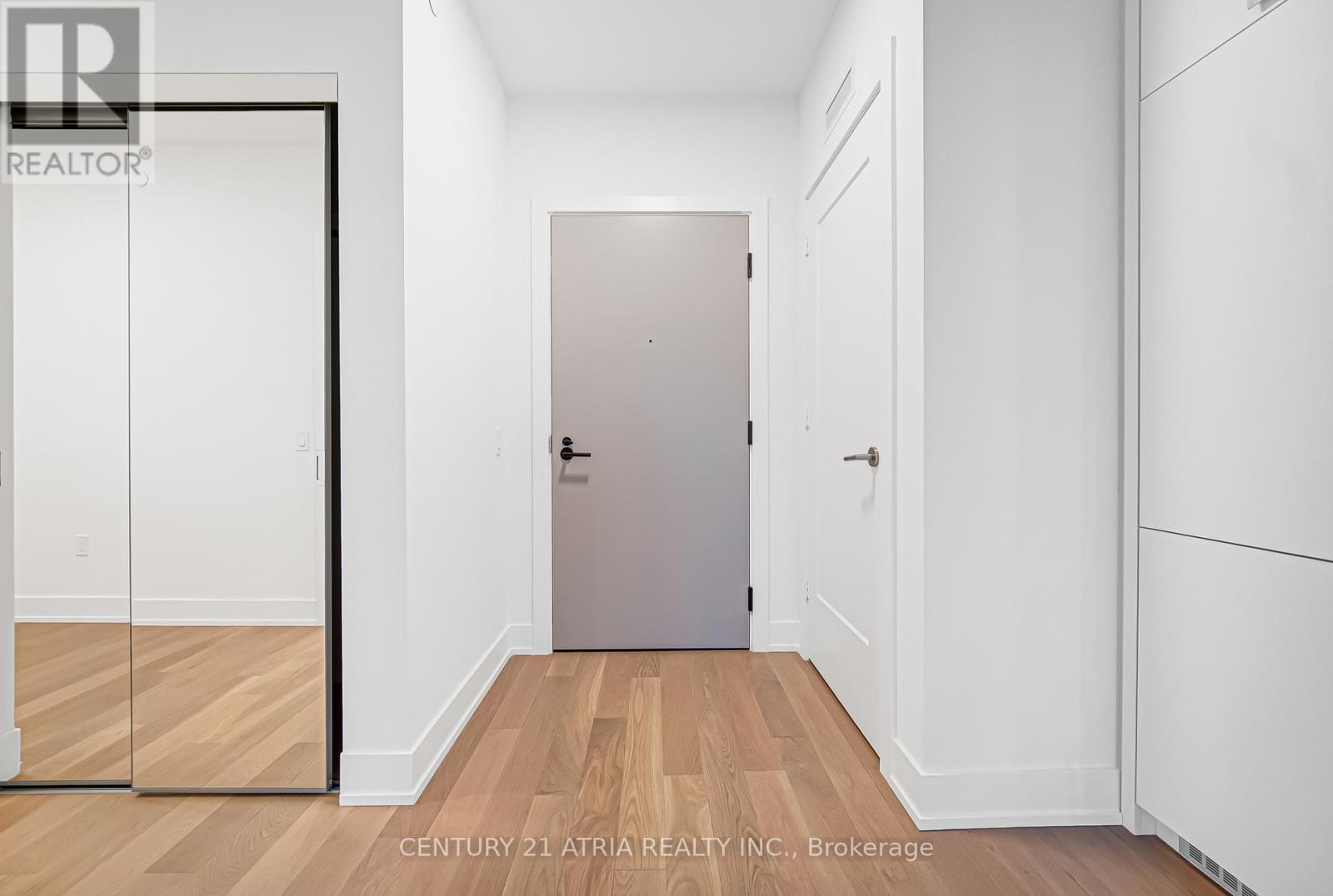 418 - 858 Dupont Street, Toronto (Dovercourt-Wallace Emerson-Junction), Ontario  M6G 0C1 - Photo 4 - W12875658