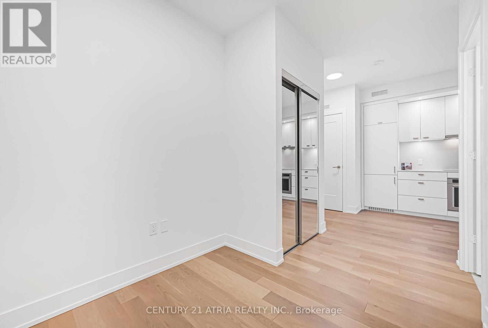 418 - 858 Dupont Street, Toronto (Dovercourt-Wallace Emerson-Junction), Ontario  M6G 0C1 - Photo 8 - W12875658