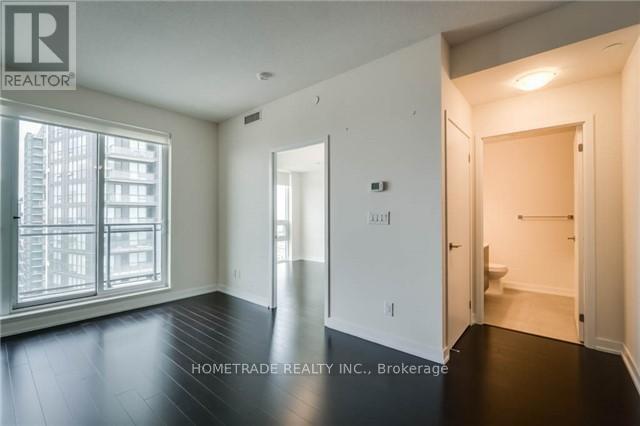 3704 - 4011 Brickstone Mews, Mississauga (City Centre), Ontario  L5B 0J7 - Photo 6 - W12875738