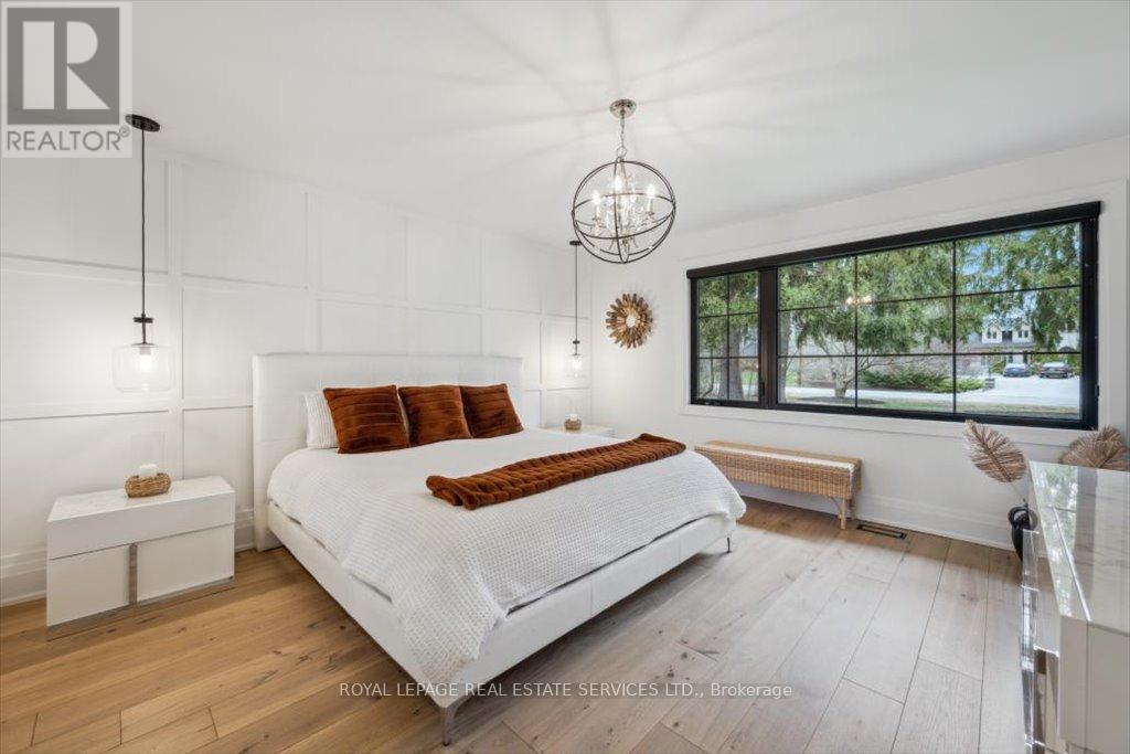 169 Oakes Drive, Mississauga (Mineola), Ontario  L5G 3M2 - Photo 20 - W12875746