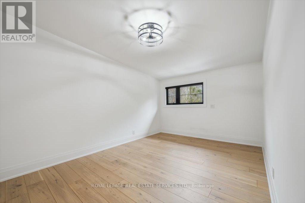 169 Oakes Drive, Mississauga (Mineola), Ontario  L5G 3M2 - Photo 29 - W12875746