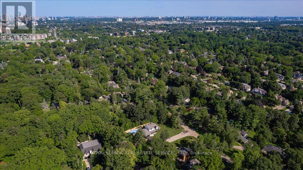 169 Oakes Drive, Mississauga (Mineola), Ontario  L5G 3M2 - Photo 48 - W12875746