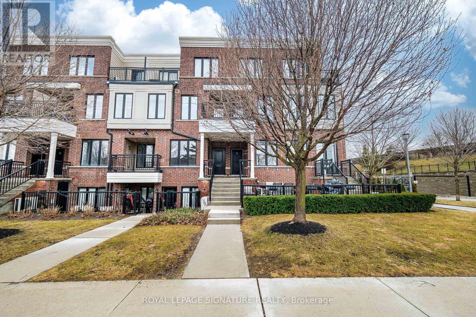 27 - 120 TWENTY FOURTH STREET, toronto (long branch), Ontario