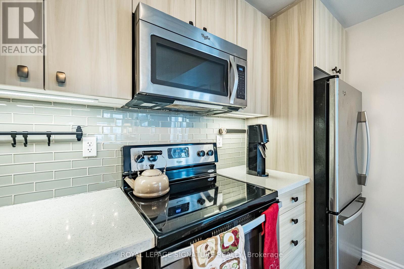 27 - 120 Twenty Fourth Street, Toronto (Long Branch), Ontario  M8V 0B9 - Photo 22 - W12875754