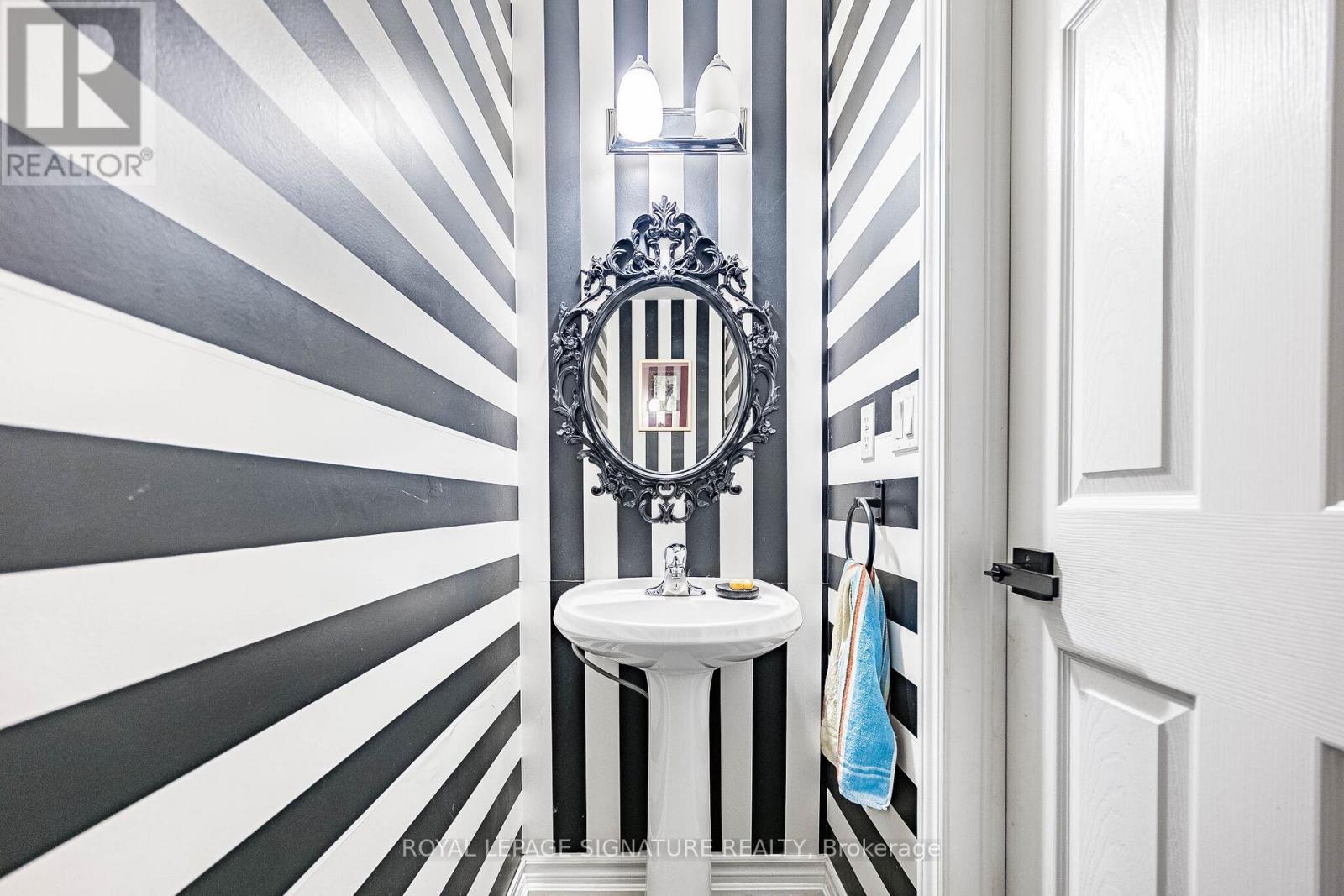 27 - 120 Twenty Fourth Street, Toronto (Long Branch), Ontario  M8V 0B9 - Photo 24 - W12875754