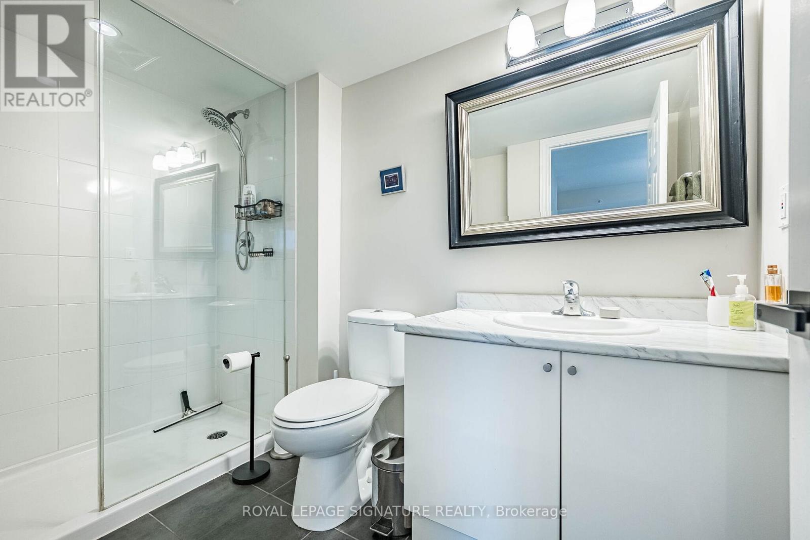 27 - 120 Twenty Fourth Street, Toronto (Long Branch), Ontario  M8V 0B9 - Photo 38 - W12875754