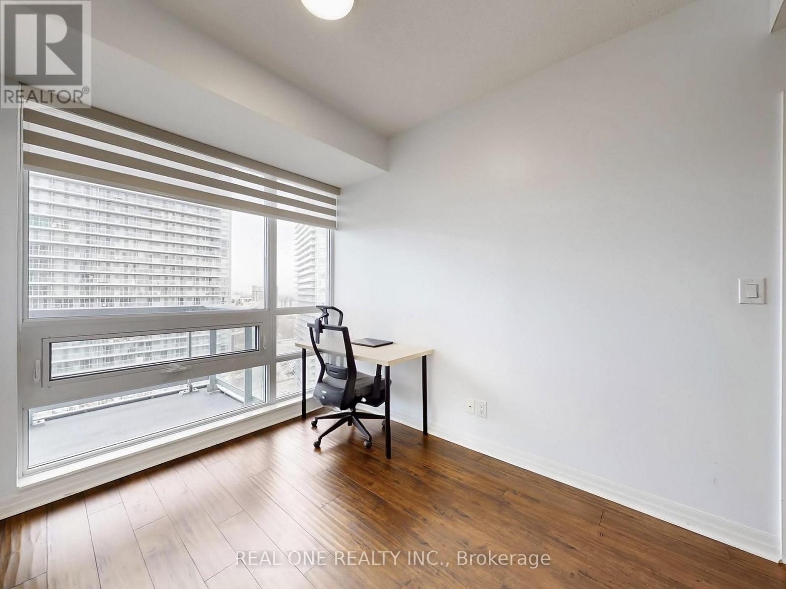 1910 - 30 Herons Hill Way, Toronto (Henry Farm), Ontario  M2J 0A7 - Photo 15 - C12872924