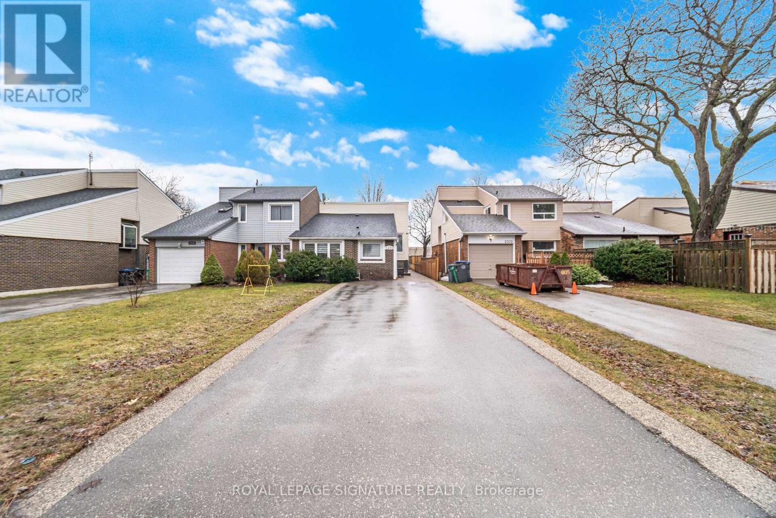 2498 Mainroyal Street S, Mississauga (Erin Mills), Ontario  L5L 1C9 - Photo 3 - W12854422