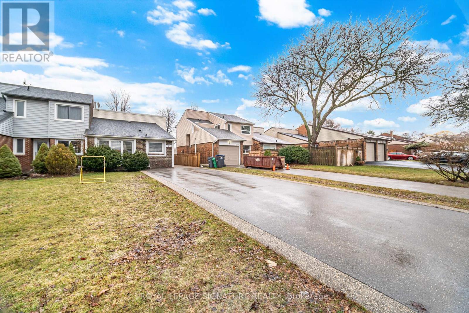 2498 Mainroyal Street S, Mississauga (Erin Mills), Ontario  L5L 1C9 - Photo 4 - W12854422