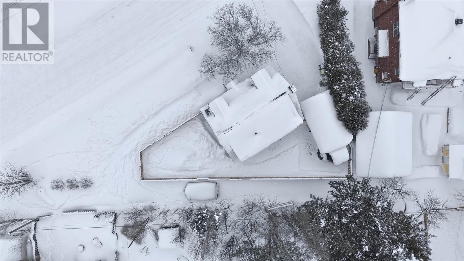 32 Salisbury Ave, Sault Ste. Marie, Ontario P6B 1L7 - Photo 40 - SM260242