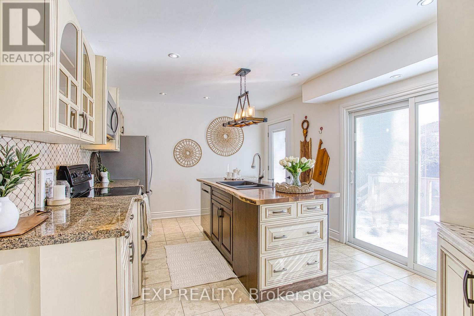 116 First Street N, Hamilton (Stoney Creek), Ontario  L8G 1Y4 - Photo 16 - X12875522