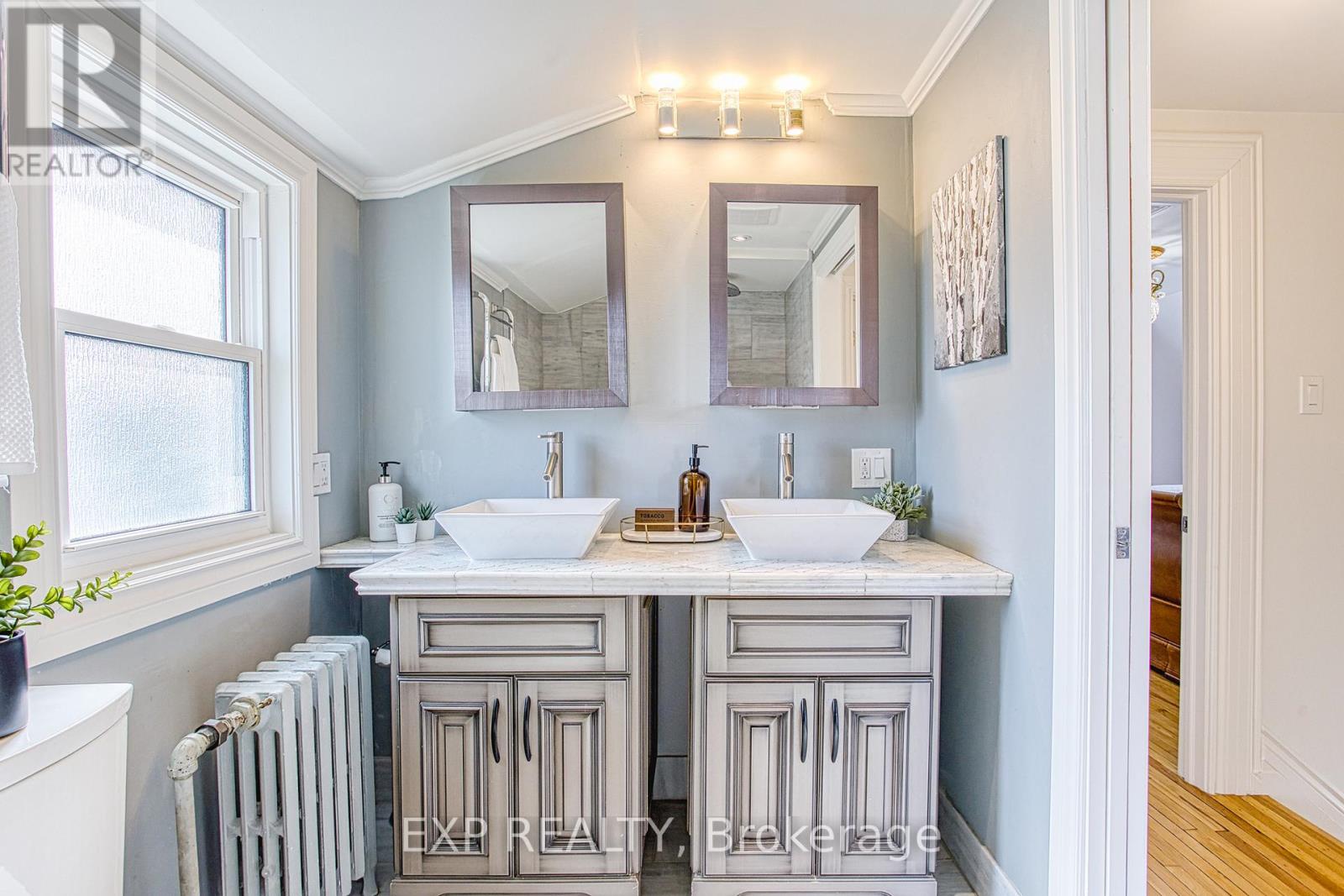 116 First Street N, Hamilton (Stoney Creek), Ontario  L8G 1Y4 - Photo 30 - X12875522