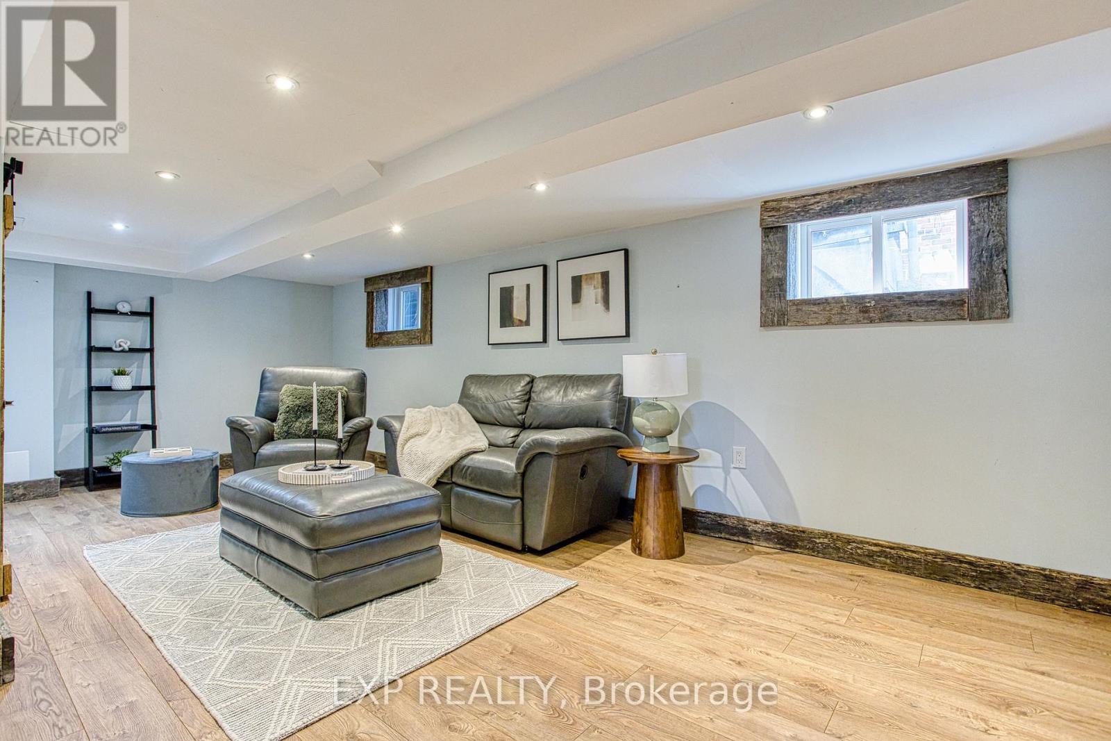 116 First Street N, Hamilton (Stoney Creek), Ontario  L8G 1Y4 - Photo 34 - X12875522