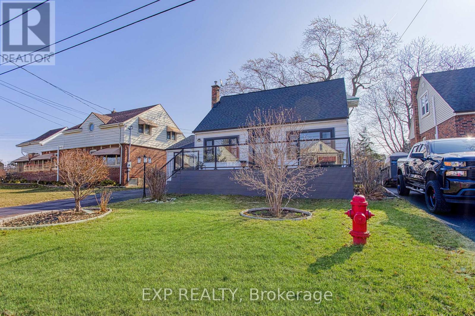 116 First Street N, Hamilton (Stoney Creek), Ontario  L8G 1Y4 - Photo 4 - X12875522