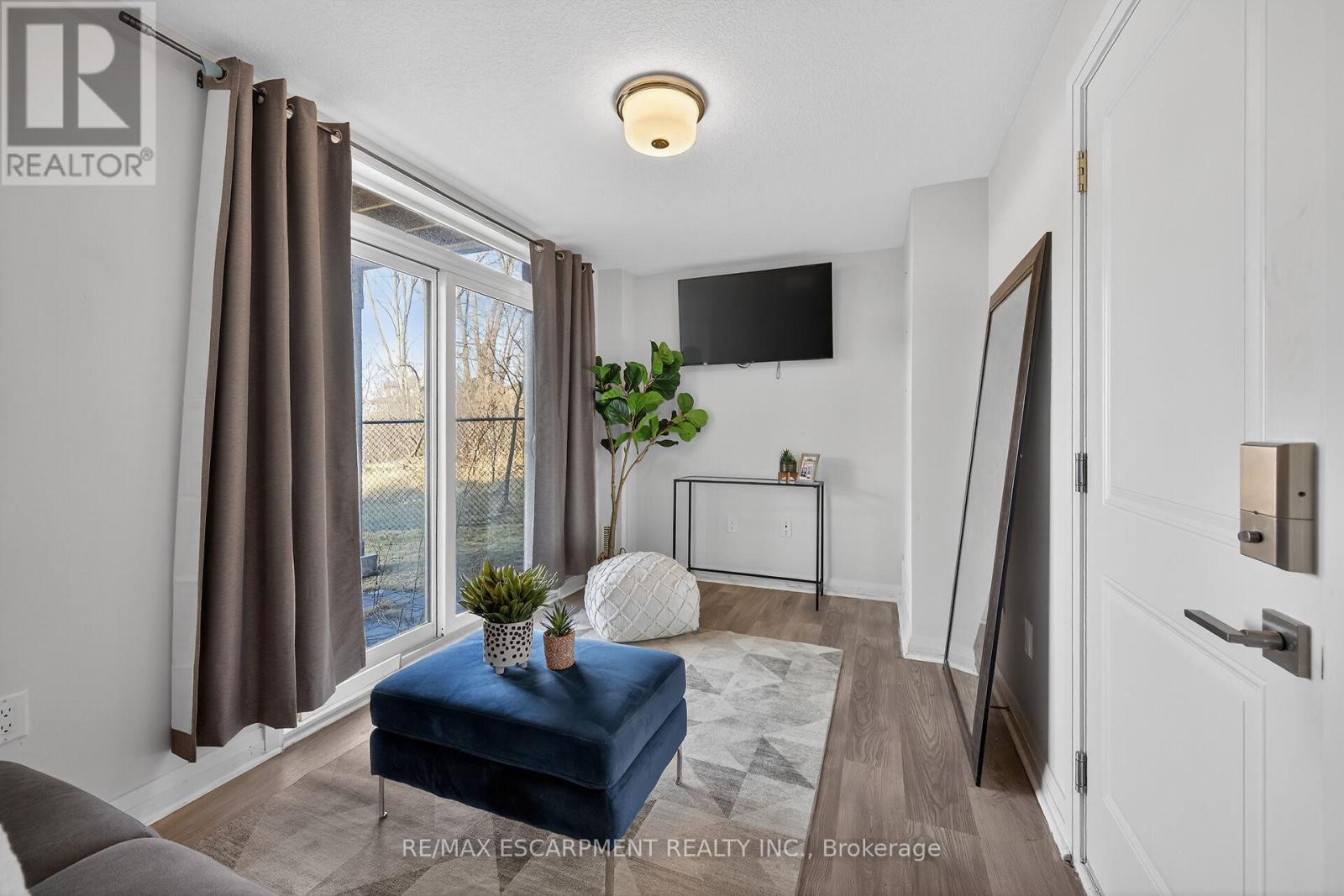 33 - 35 Midhurst Heights, Hamilton (Stoney Creek Mountain), Ontario  L8J 0K9 - Photo 33 - X12875590