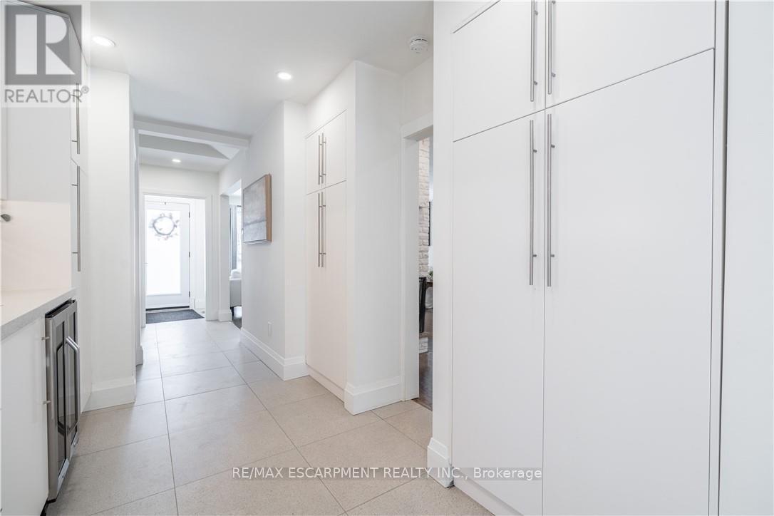 7 Glenmorris Drive, Hamilton (Dundas), Ontario  L9H 1S5 - Photo 24 - X12875628