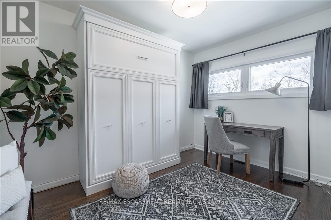 7 Glenmorris Drive, Hamilton (Dundas), Ontario  L9H 1S5 - Photo 34 - X12875628