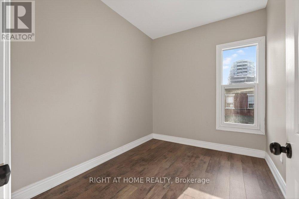 141 Ray Street N, Hamilton (Strathcona), Ontario  L8R 2Y3 - Photo 24 - X12875742