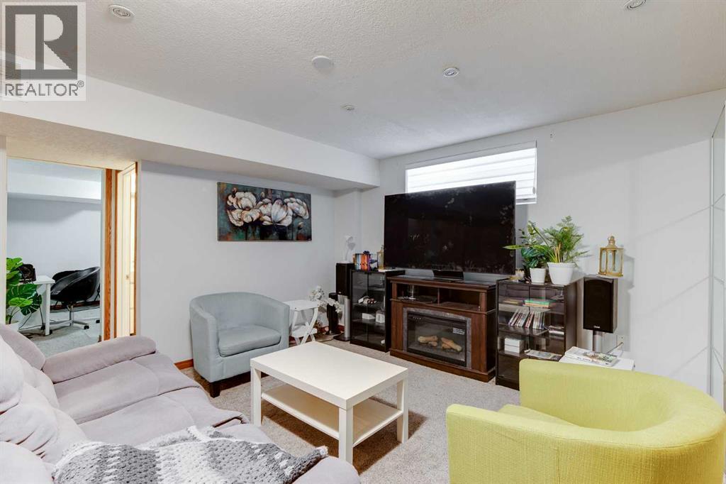 1409 Kings Heights Boulevard Se, Airdrie, Alberta  T4A 0A1 - Photo 33 - A2275325