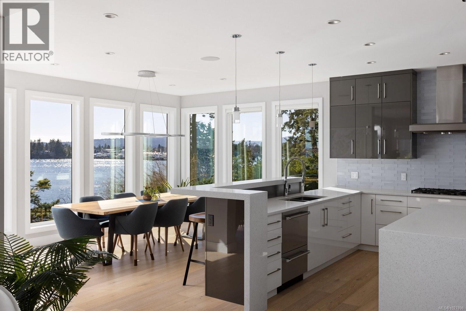 2355 Tryon Rd, North Saanich, British Columbia  V8L 5H8 - Photo 15 - 1027898