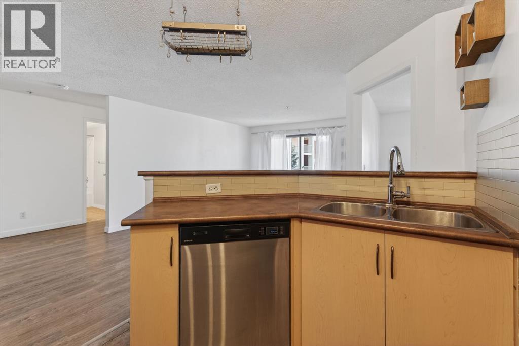 2317, 10 Prestwick Bay Se, Calgary, Alberta  T2Z 0B5 - Photo 7 - A2290583