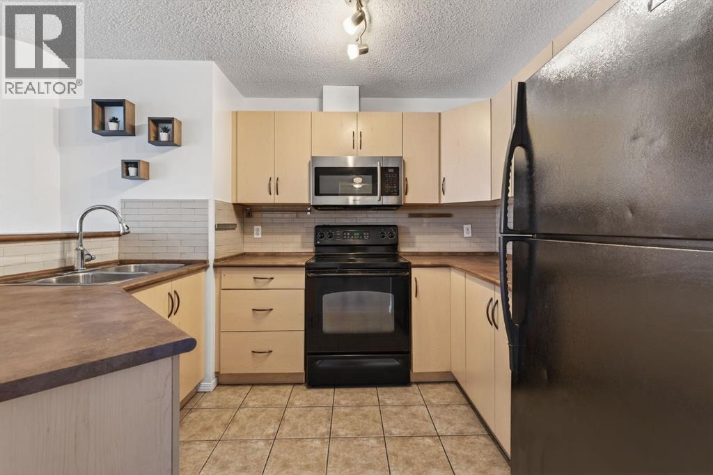 2317, 10 Prestwick Bay Se, Calgary, Alberta  T2Z 0B5 - Photo 2 - A2290583