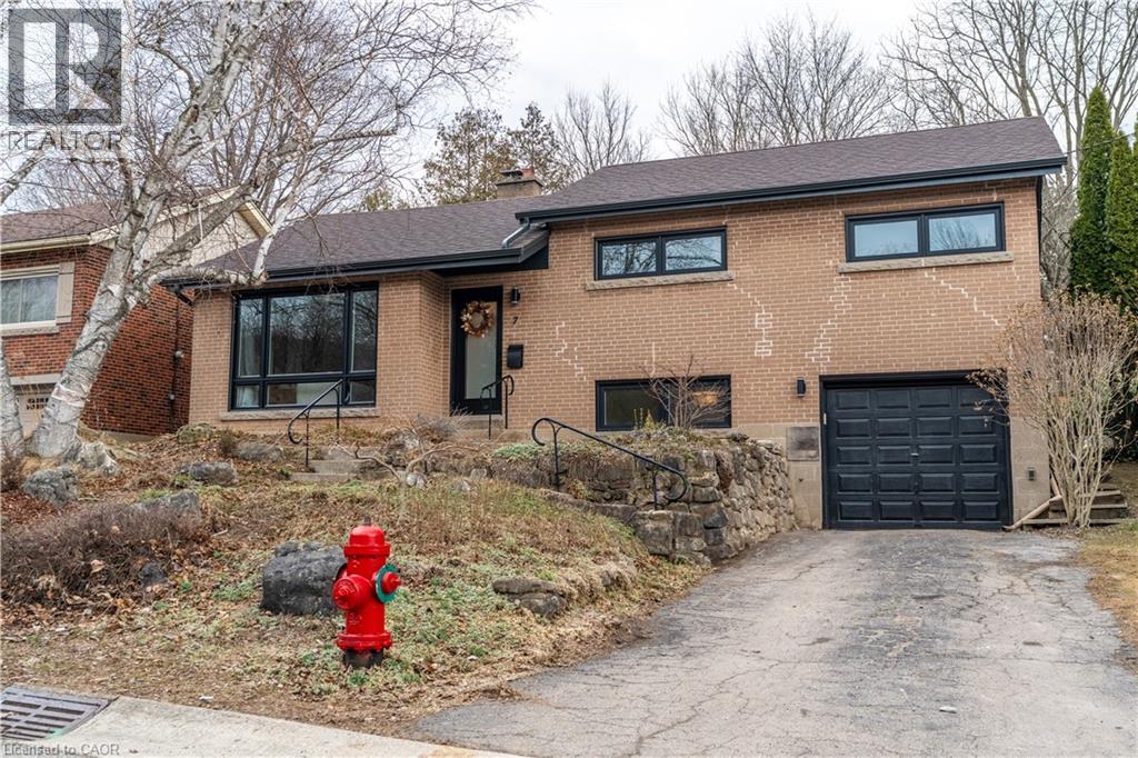 7 Glenmorris Drive, Hamilton, Ontario  L9H 1S5 - Photo 2 - 40811388