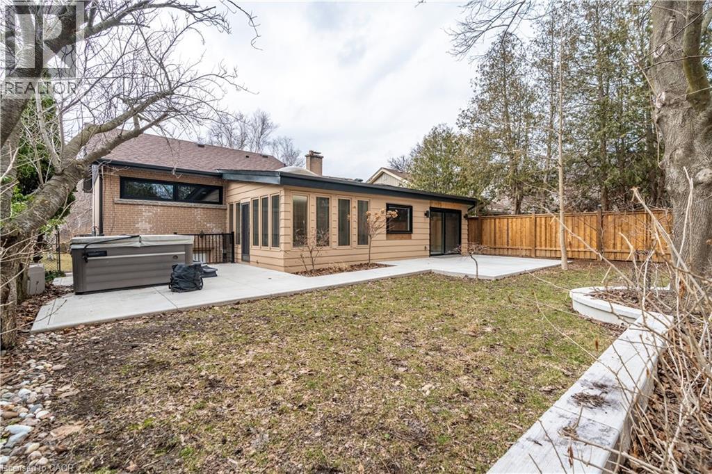 7 Glenmorris Drive, Hamilton, Ontario  L9H 1S5 - Photo 44 - 40811388