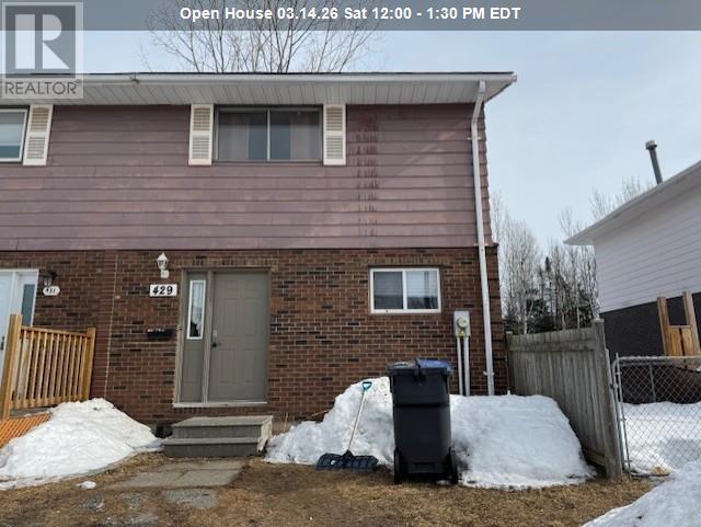 429 Brant ST, Thunder Bay, Ontario