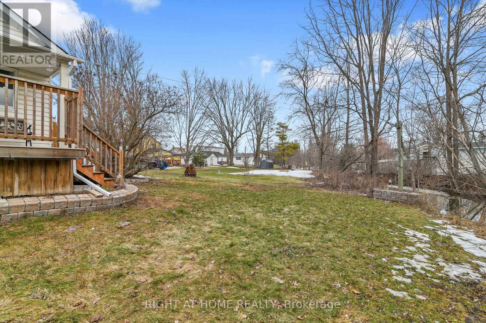 541 Albert Street, North Dundas, Ontario  K0C 2K0 - Photo 2 - X12875818