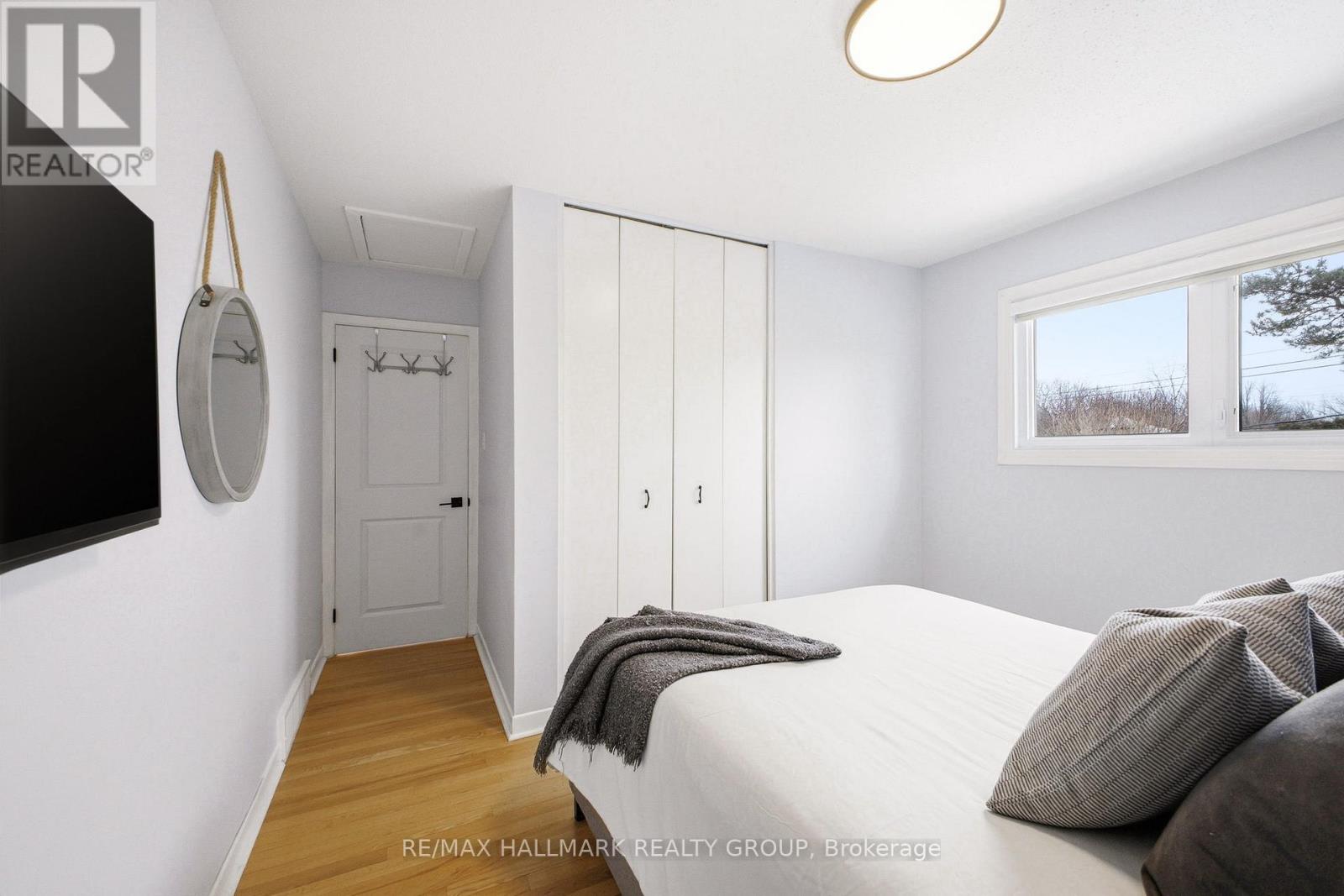 38 Harlowe Crescent, Ottawa, Ontario  K2H 5P1 - Photo 25 - X12875856