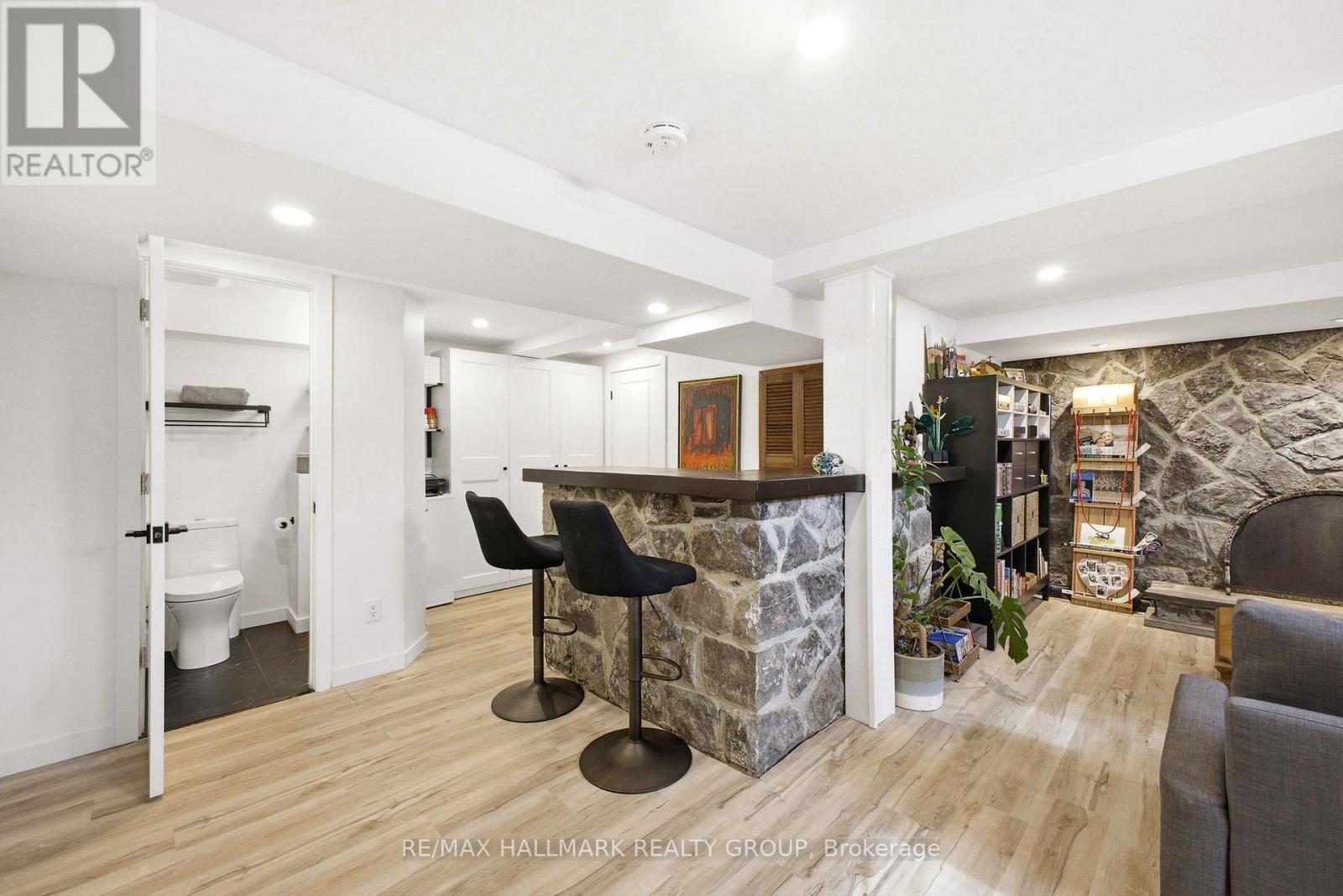 38 Harlowe Crescent, Ottawa, Ontario  K2H 5P1 - Photo 33 - X12875856