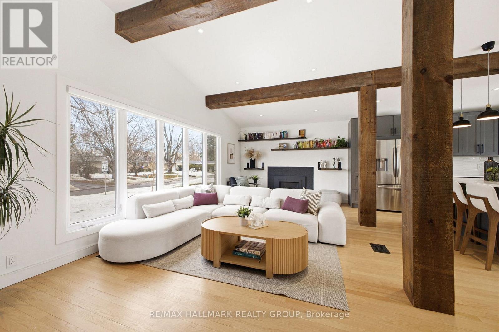 38 Harlowe Crescent, Ottawa, Ontario  K2H 5P1 - Photo 7 - X12875856