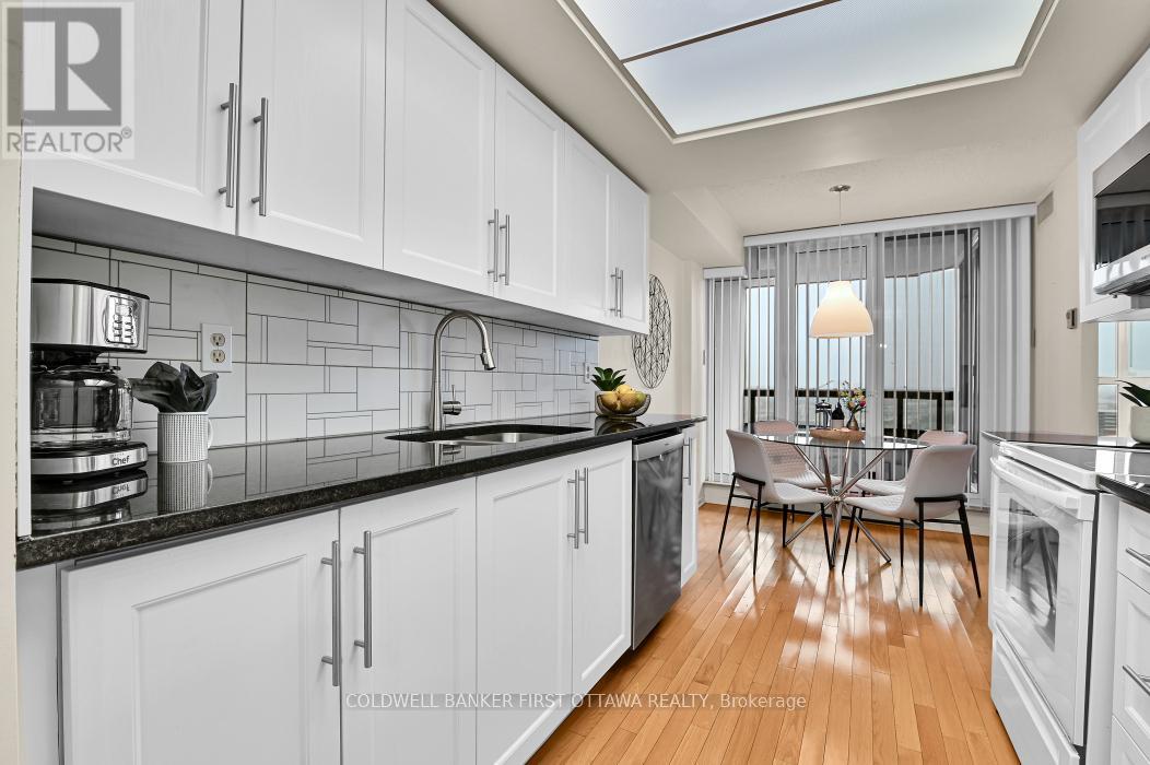 2303 - 1510 Riverside Drive, Ottawa, Ontario  K1G 4X5 - Photo 13 - X12875942