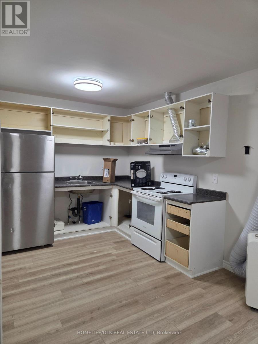 3 - 180 King Street E, Gananoque, Ontario  K7G 1G2 - Photo 4 - X12564392