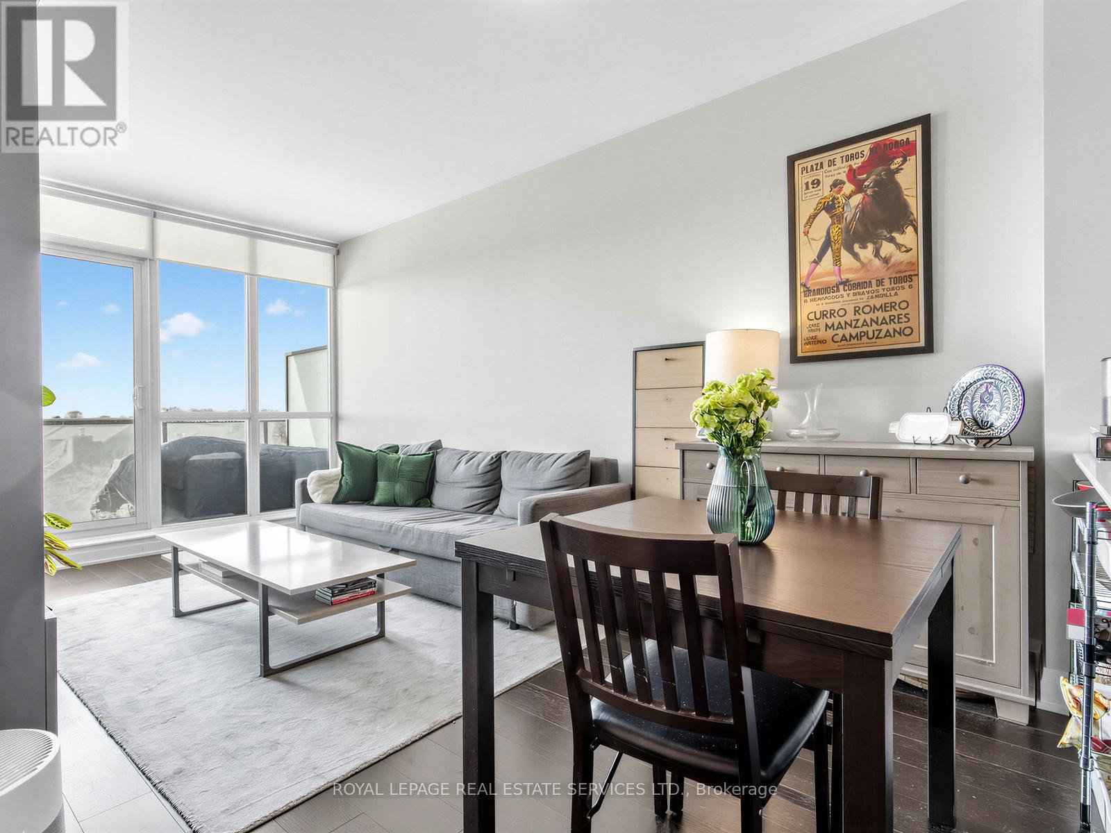 509 - 530 St Clair Avenue W, Toronto, Ontario  M6C 0A2 - Photo 12 - C12875768