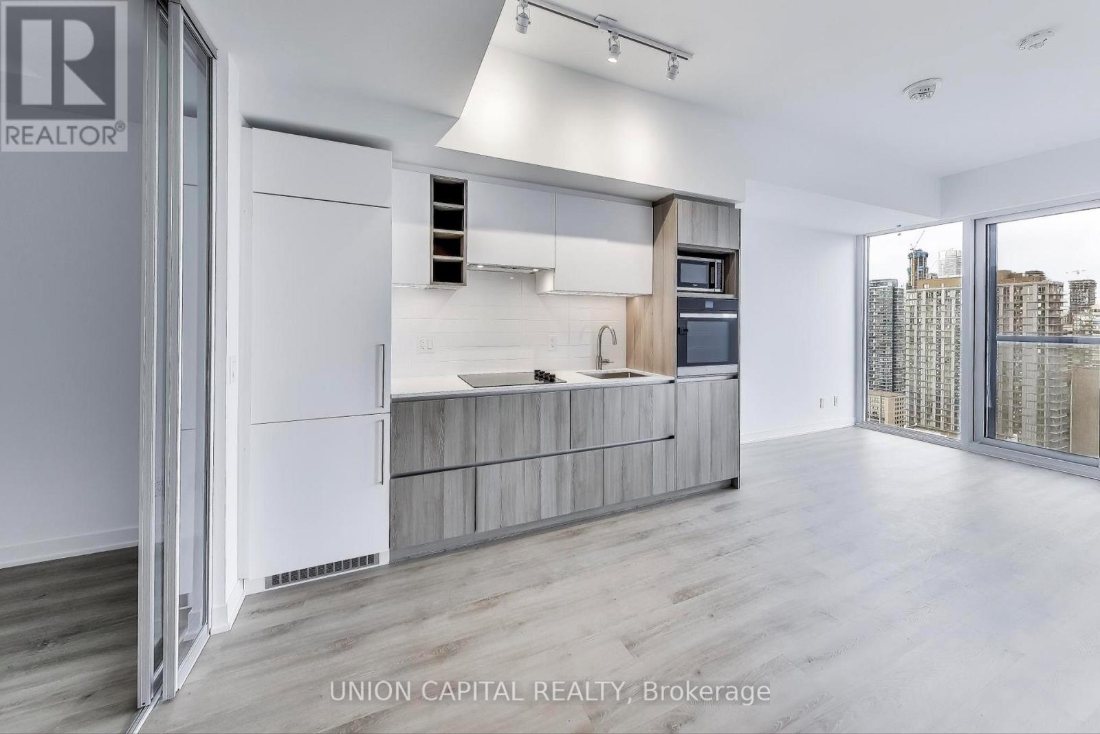 3507 - 319 Jarvis Street, Toronto, Ontario  M5B 0C8 - Photo 2 - C12875844