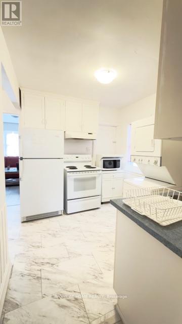 280 Woburn Avenue, Toronto, Ontario  M5M 1K9 - Photo 6 - C12875886